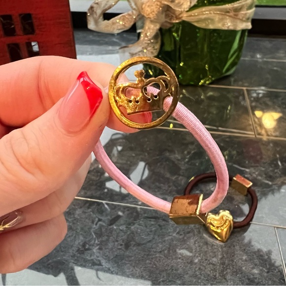 SET OF 2 OG Juicy Couture Gold Charm Pink & Brown Hair Ties - Picture 8 of 8